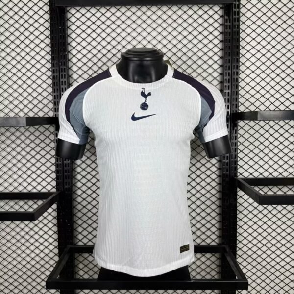 Authentic home jersey of Tottenham Hotspur in the 2025-26 season